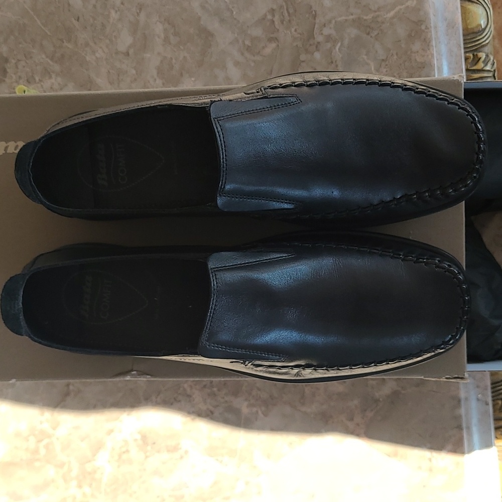 Bata Italian leather shoes size 42 European